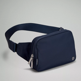 Lululemon Everywhere Belt Bag 1L - True Navy