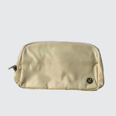 Lululemon Everywhere Belt Bag 1L - Green Mist