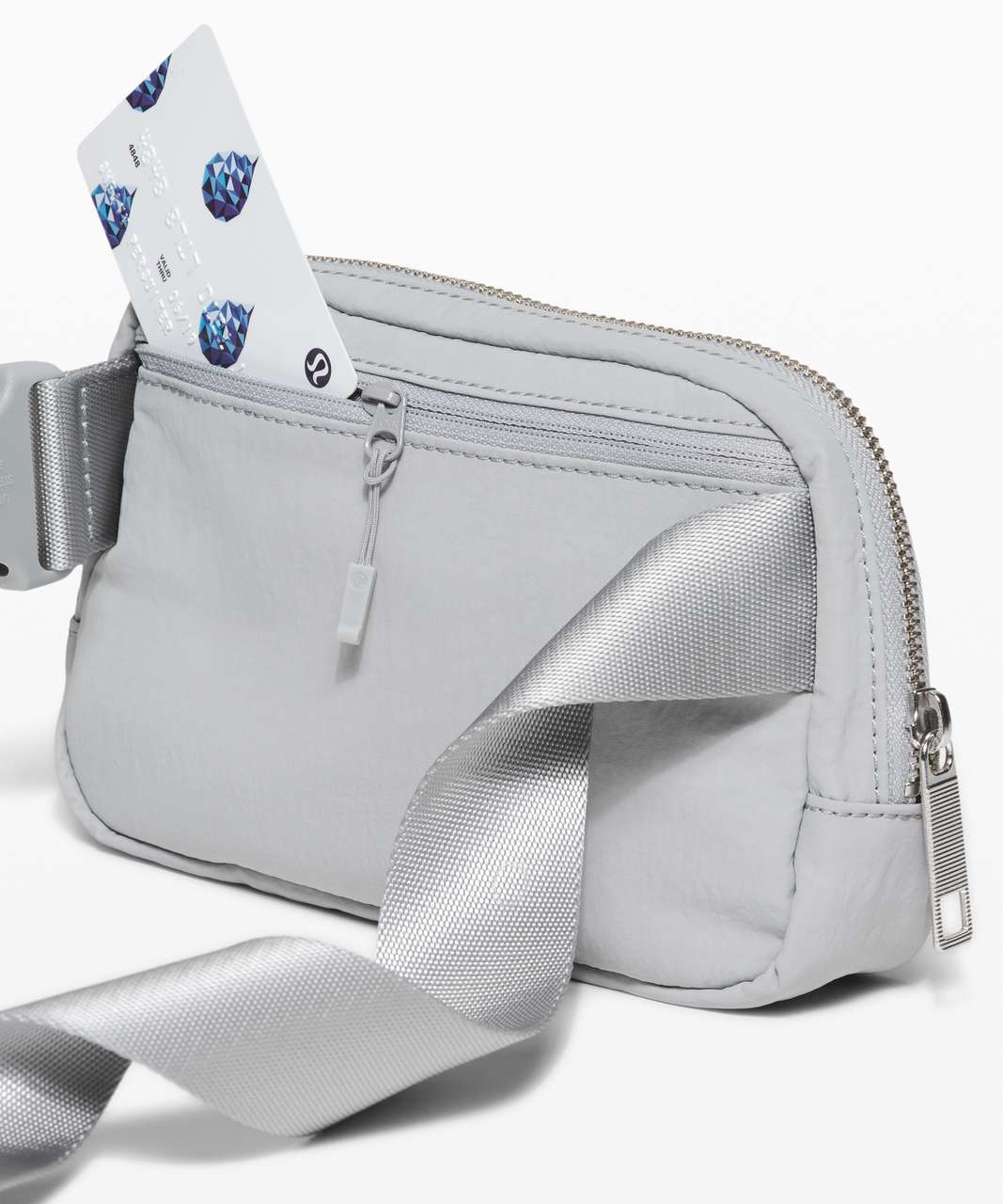 Lululemon Everywhere Belt Bag 1L - Silver Drop/White